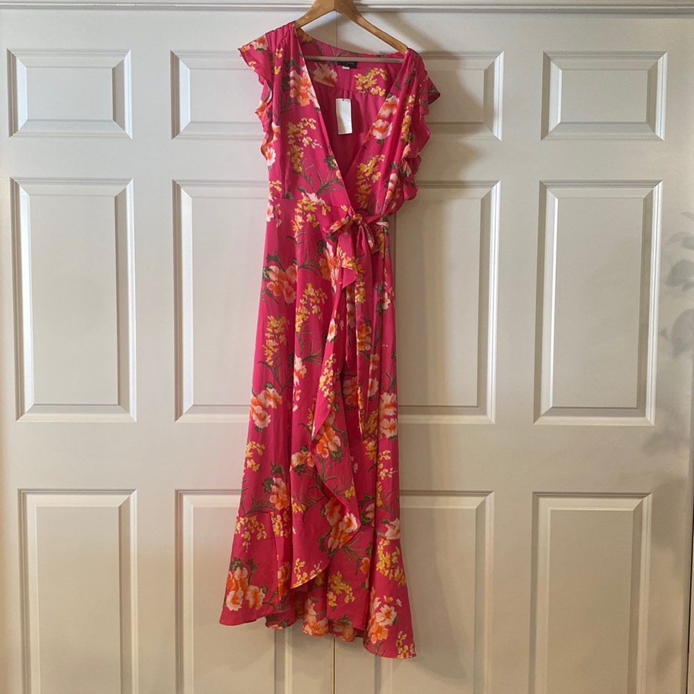 Ava & Aiden Floral Wrap Dress
